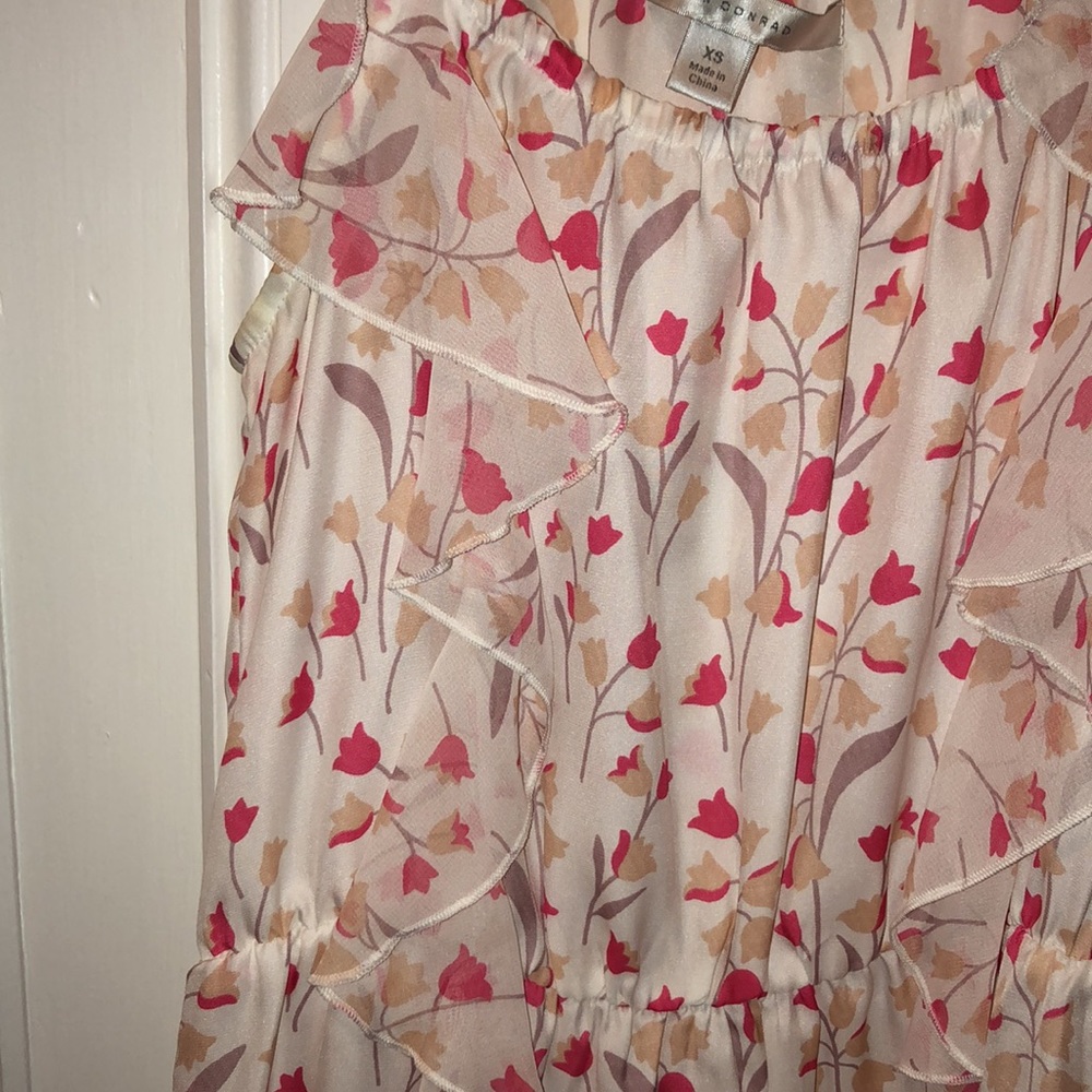 LC Lauren Conrad Ruffled Tank - Picture 4 of 8